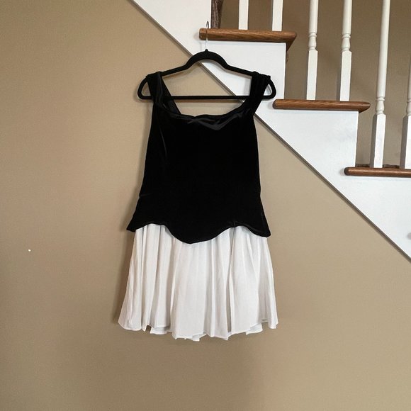 Extro&Vert "Savannah" off the Shoulder Pleated Mini Hem Dress sz XL NWT - Picture 4 of 6